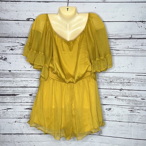 Endless Rose NWT Size M Golden Yellow Chiffon Drop Waistline Shorts Romper - Picture 4 of 6